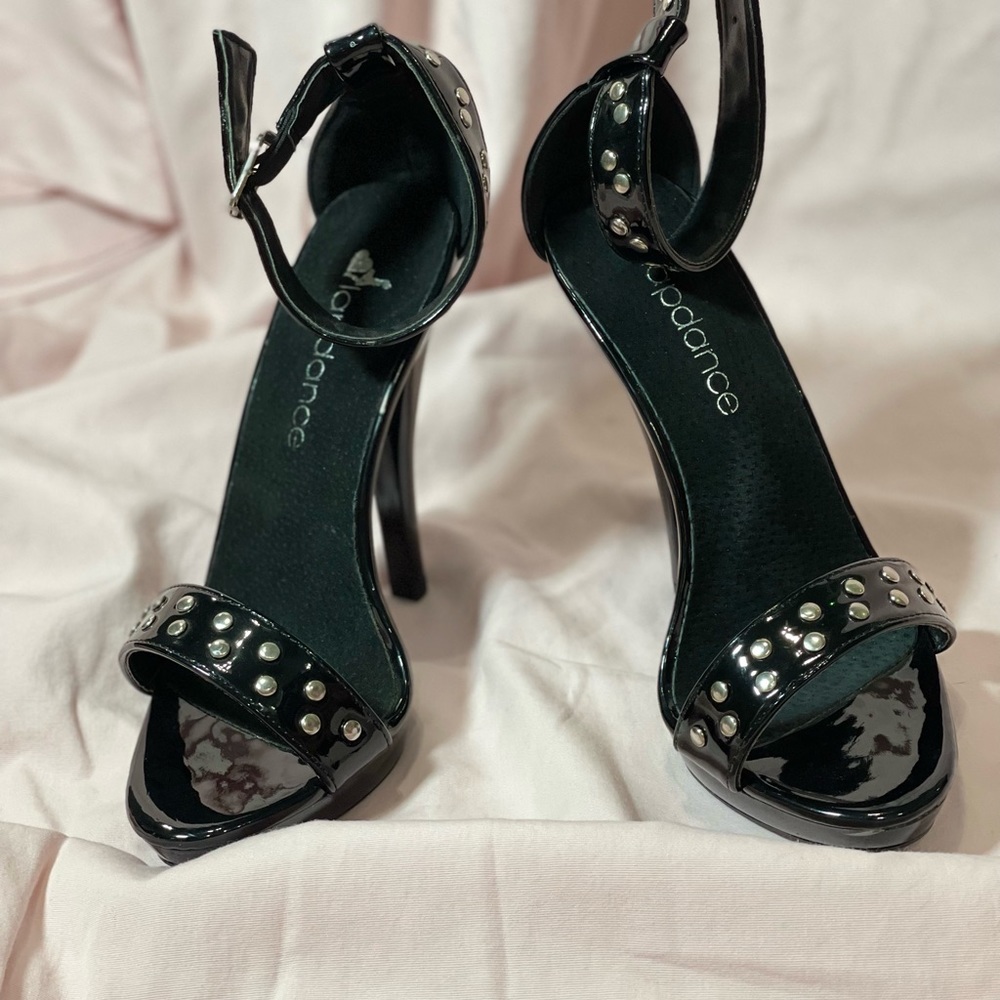 NWT Lapdance 5” black platform with open toe - Picture 1 of 4